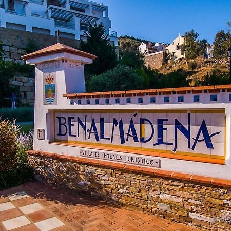 Timon II Apartamentos - A Solo 90 Metros De La Playa - Parking Gratis - Avenida De Las Palmeras Беналмадена Екстериор снимка