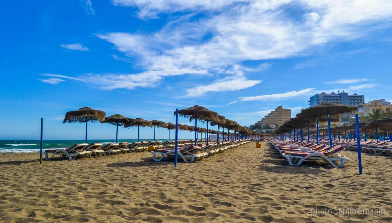 Timon II Apartamentos - A Solo 90 Metros De La Playa - Parking Gratis - Avenida De Las Palmeras Беналмадена Екстериор снимка