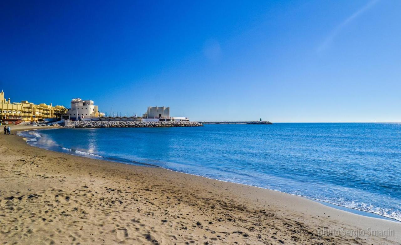 Timon II Apartamentos - A Solo 90 Metros De La Playa - Parking Gratis - Avenida De Las Palmeras Беналмадена Екстериор снимка