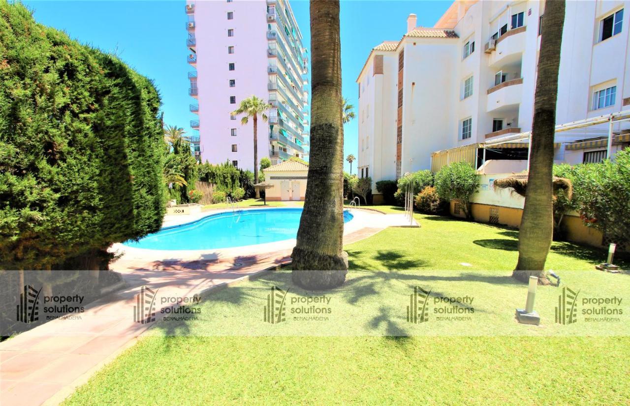 Timon II Apartamentos - A Solo 90 Metros De La Playa - Parking Gratis - Avenida De Las Palmeras Беналмадена Екстериор снимка