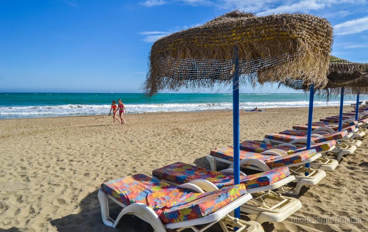 Timon II Apartamentos - A Solo 90 Metros De La Playa - Parking Gratis - Avenida De Las Palmeras Беналмадена Екстериор снимка